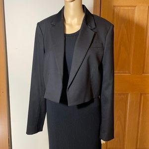 Theory black cropped blazer